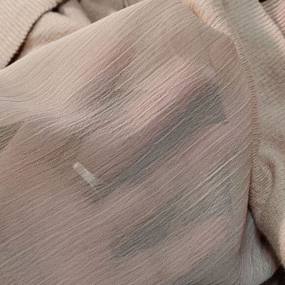 Simply Vera Vera Wang's lightweight sweater. Oversized, small. - Picture 10 of 11